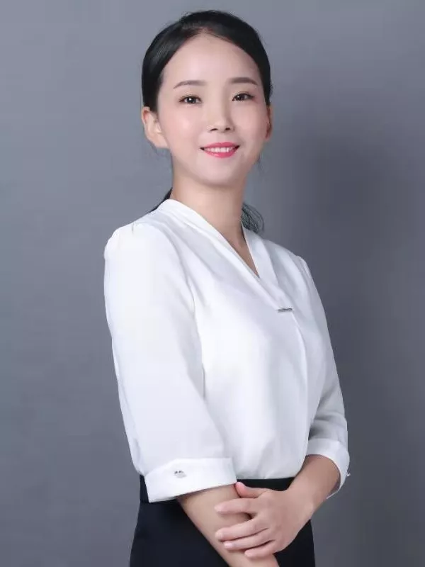 白亚平.jpg